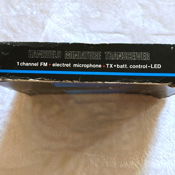 Electronics:Handheld Miniature Transeiver NWT - Picture 6 of 7